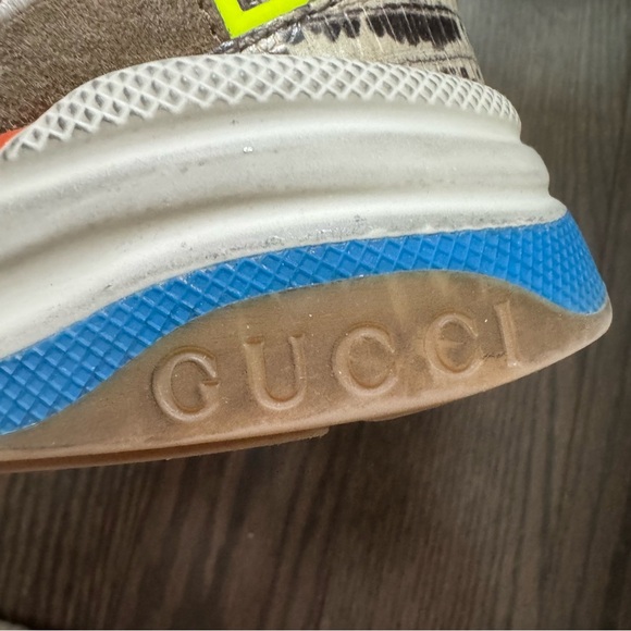 Gucci Authentic Ultrapace Women’s Sneaker - Picture 13 of 16